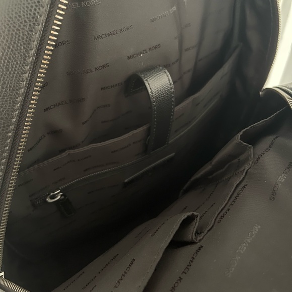New Michael Kors BackPack - Picture 2 of 6